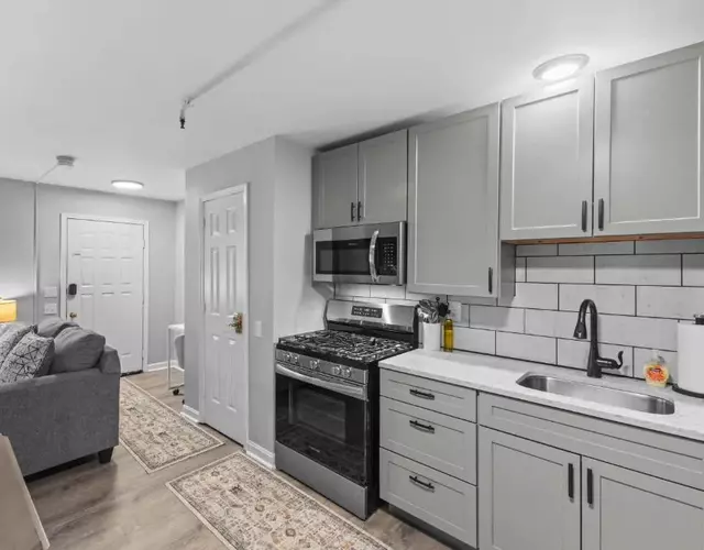 Convenient Apt Close to Downtown