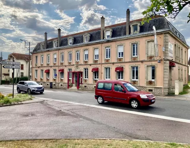 Hôtel De Champagne