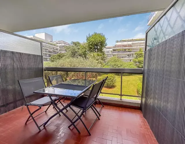 Joli studio 4 pers piscine tout confort