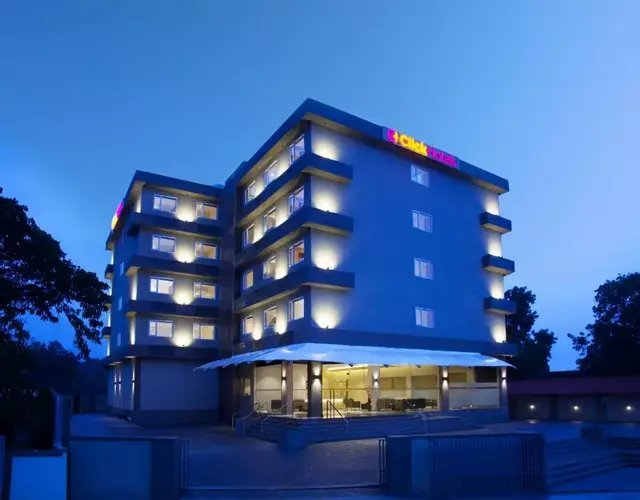 Click Hotel, Junagadh