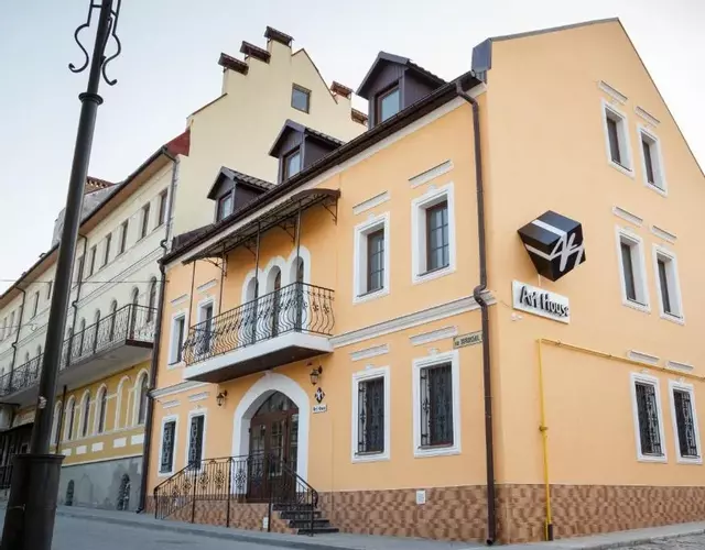 Art house Hostel