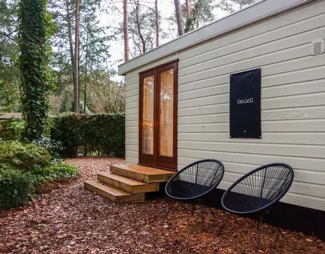 Tranquil forest chalet by a pond in Veluwe, sleeps 4
