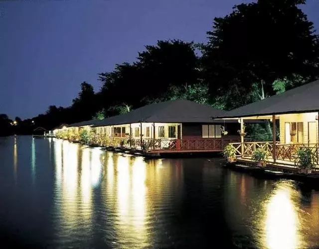 Duenshine Resort