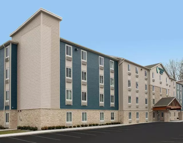 WoodSpring Suites Kansas City Airport
