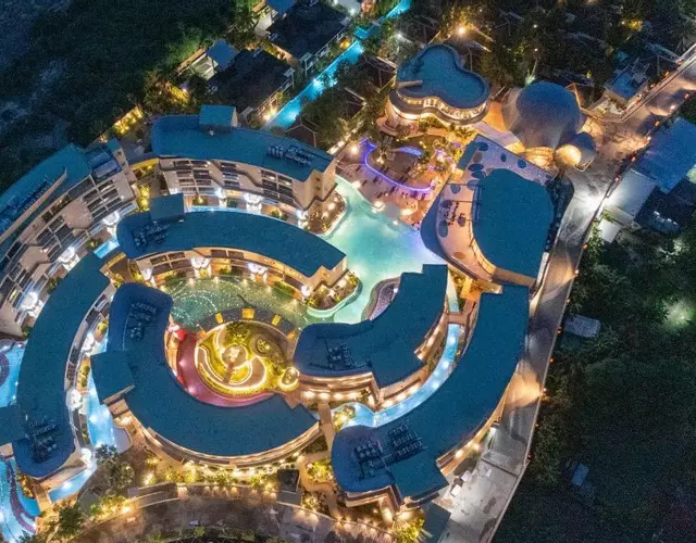 Metadee Concept Hotel