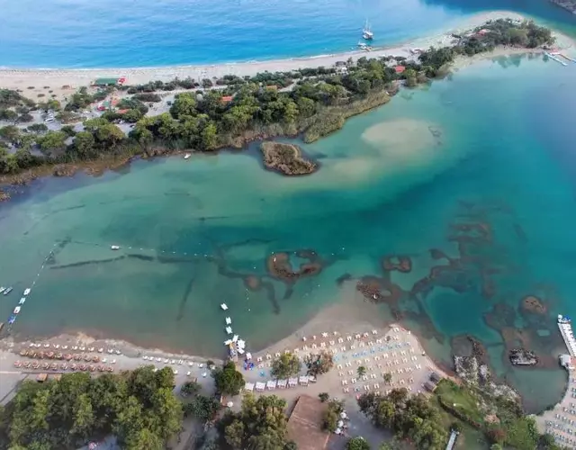 Sugar Beach Club