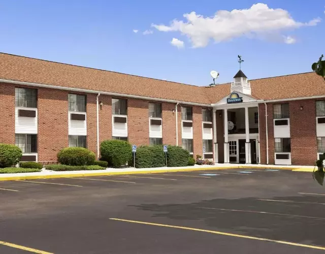 Days Inn by Wyndham Keene NH