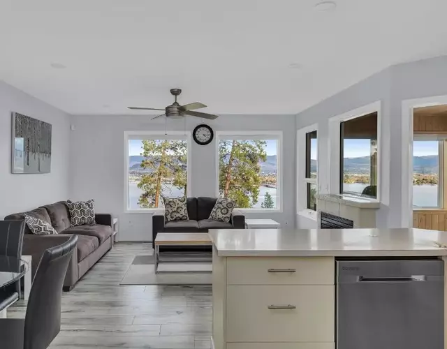 Lakeview Home in West Kelowna