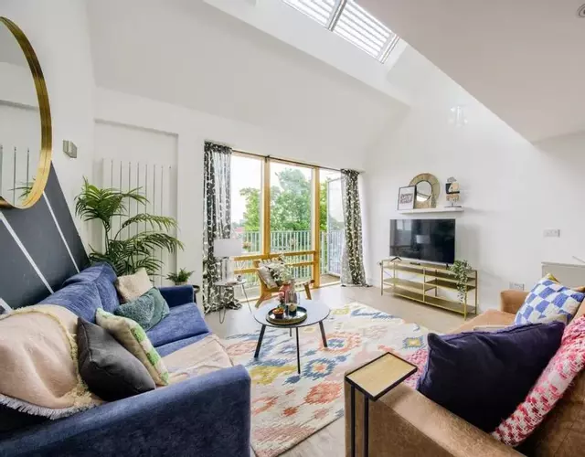 Stylish, modern house, Coventry