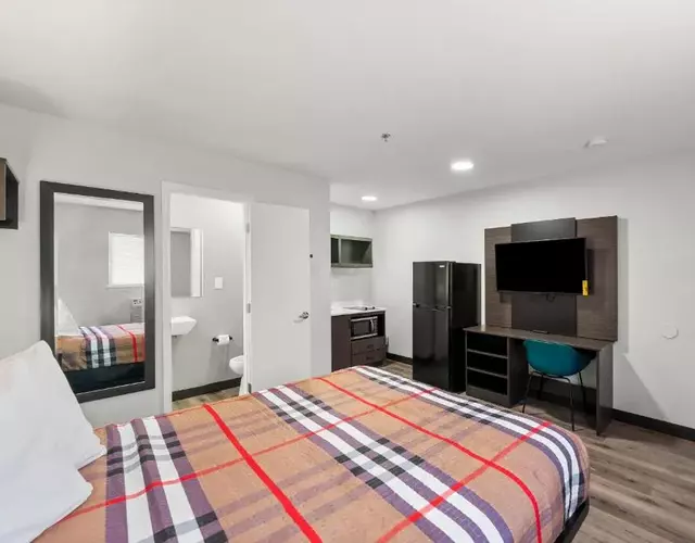 Southern Suites Kennesaw