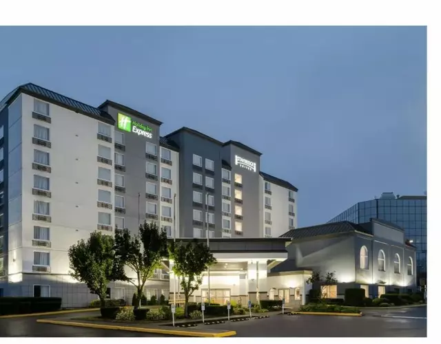 Holiday Inn Express Federal Way - Seattle South by IHG