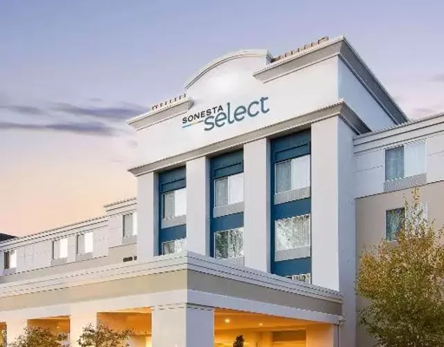 Sonesta Select Seattle Renton Suites