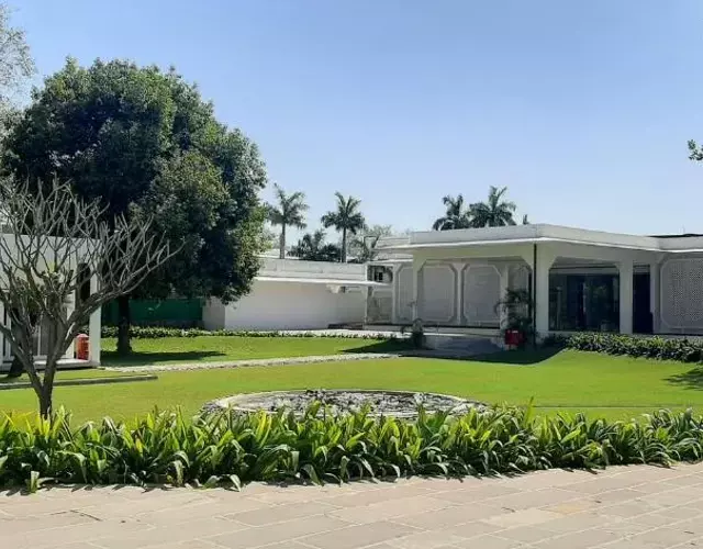 Hotel Chandela Khajuraho