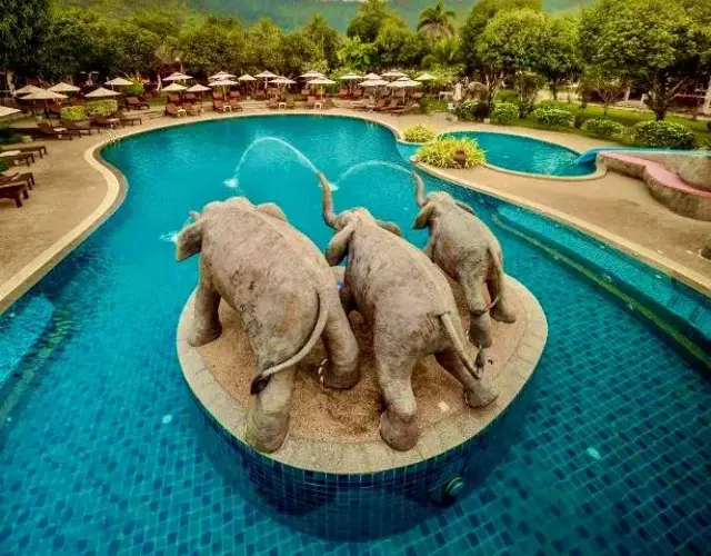 Happy Lagoon Bungalow