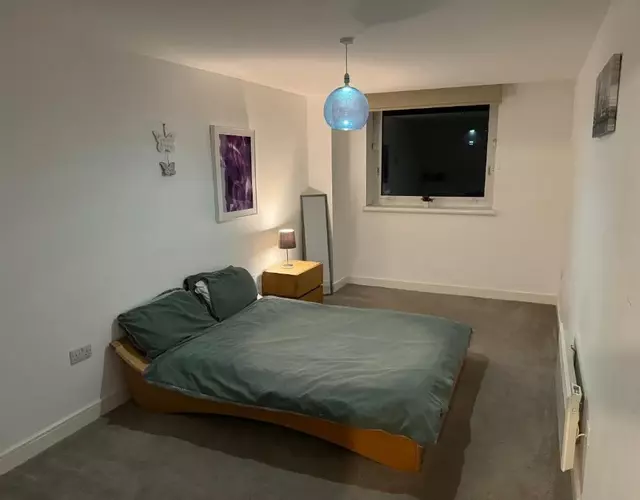 Pond View Spacious Apartment