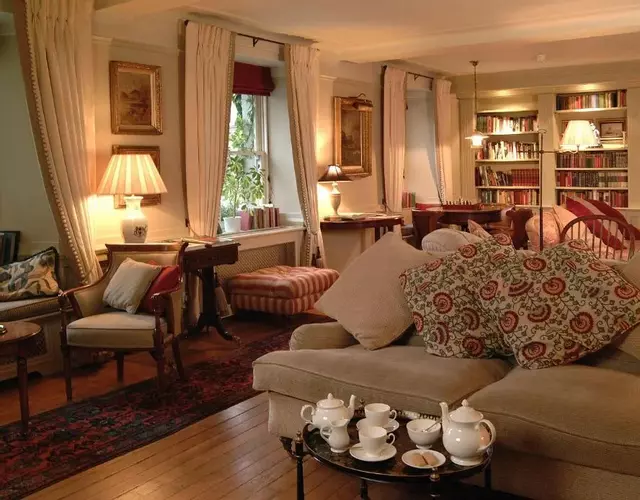 The Royal Hotel