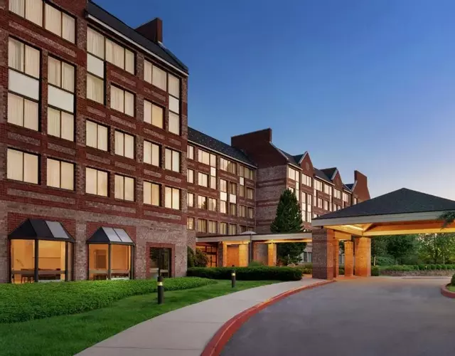 Embassy Suites by Hilton Philadelphia Valley Forge