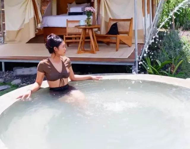 Desa Air Hot Springs & Glamping