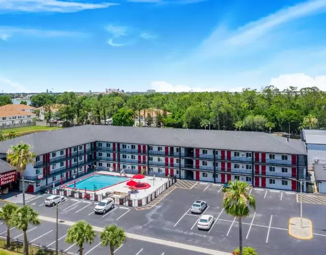 Seasons Florida Resort