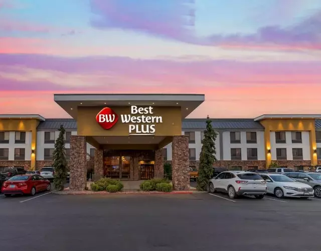 Best Western Plus Olympic Inn