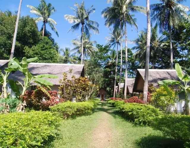 Lanta Coral Beach Resort