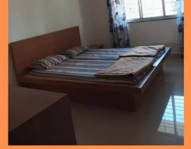 Swanky Midtown Holiday Inn 2BHK