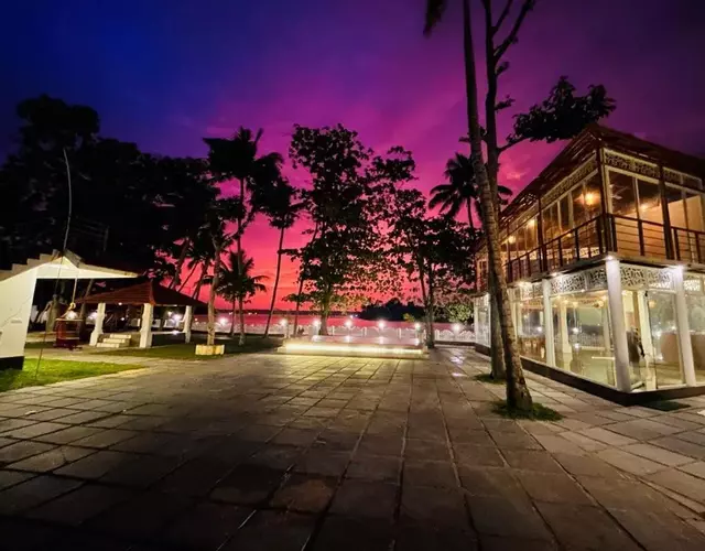 Lavilla Lake Resort And Restaurant