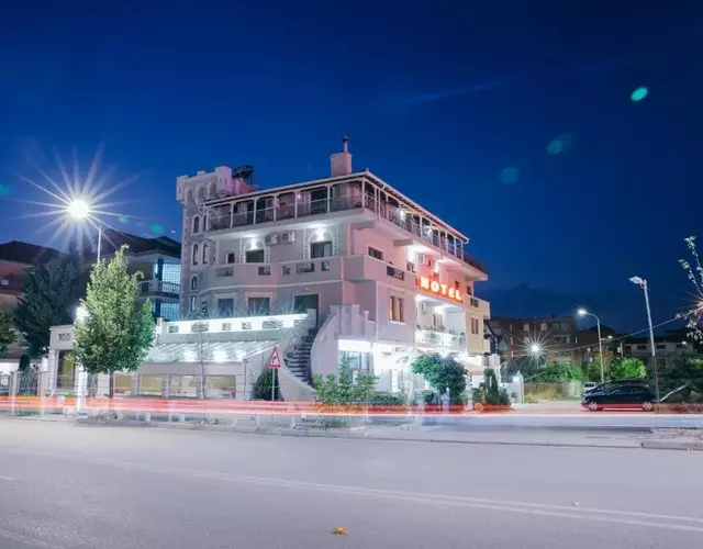 DEA Hotel 2002