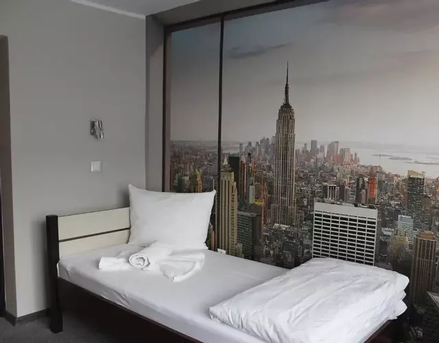 Hotel City