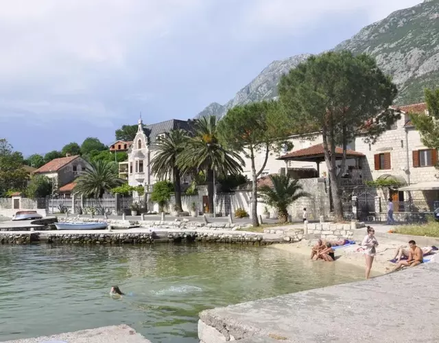 Apartments Ivanišević