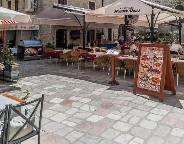 Hotel Rendez Vous