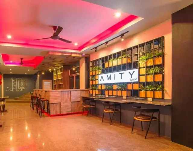 Amity Poshtel