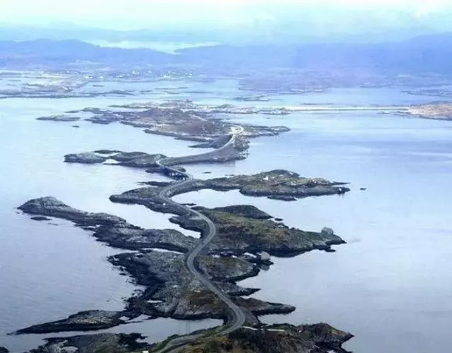 Leite Gård near Atlantic Road in Hustadvika