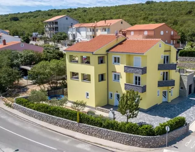 Apartments JANA 1