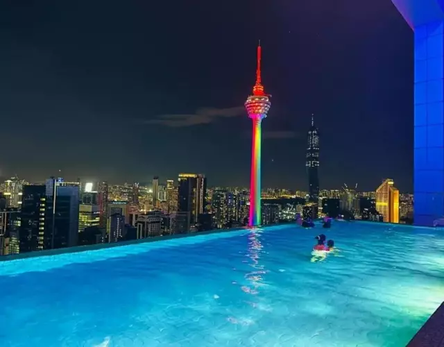The Platinum KLCC by Moonlight