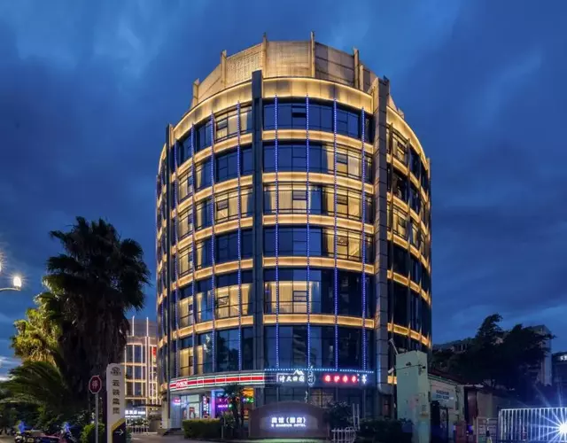 G Mansion Hotel