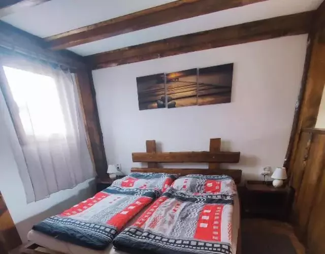 Ubytování v klimatizovaných chatičkách Štít