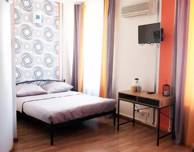 Uneed Hotel - готельні номери біля вокзалу