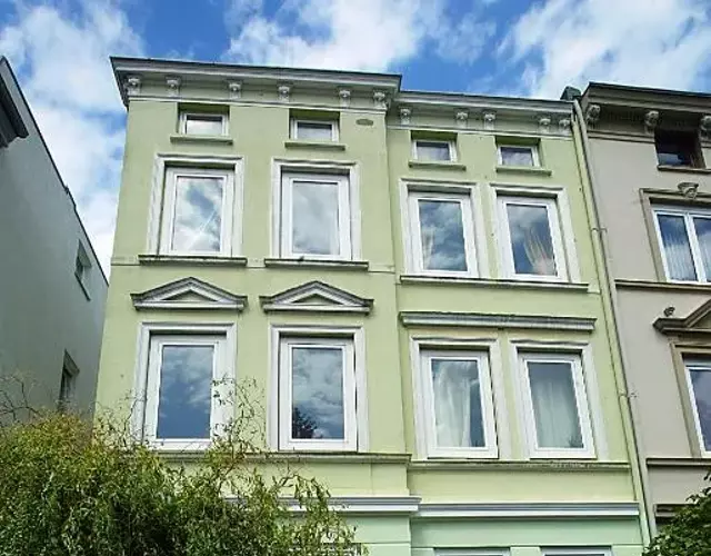 Jessop Haus