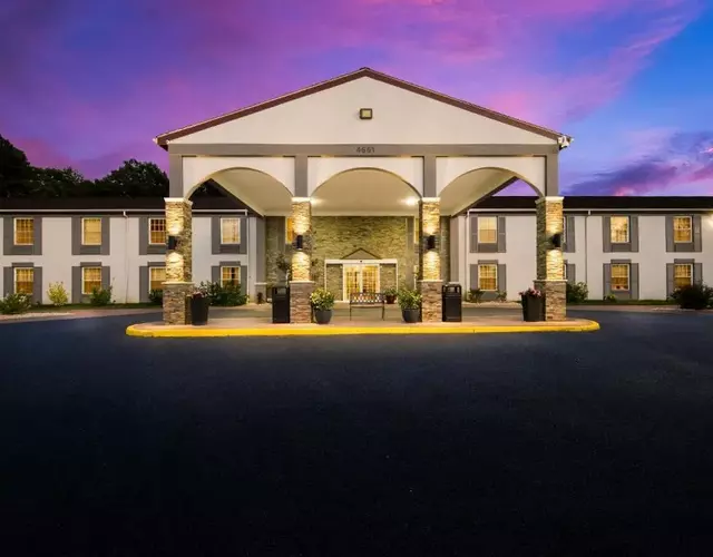 Red Roof Inn Dahlgren - Naval Base