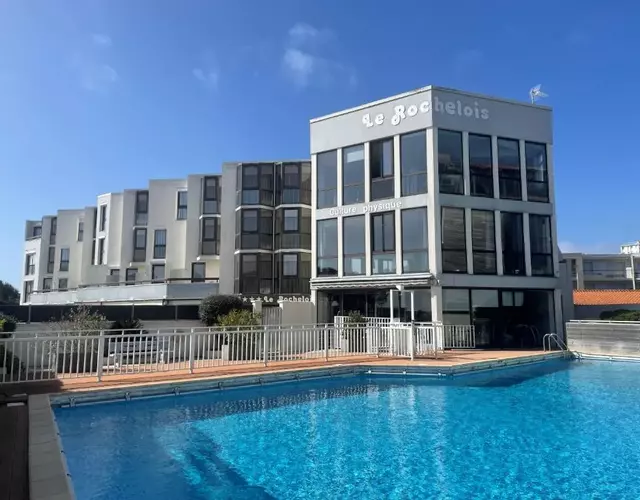 Logis Hôtel Le Rochelois
