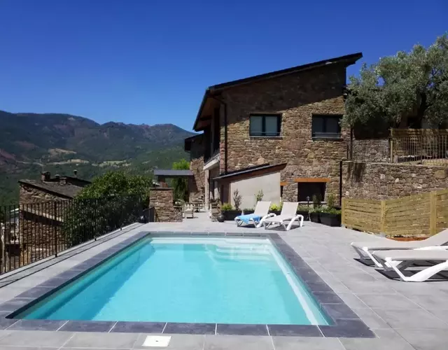Les Flors - Hotel Rural & Cabanyes