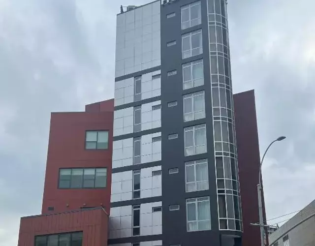 Starlight Hotel Near LGA Airport