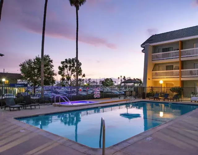 Dana Point Marina Inn