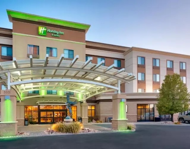 Holiday Inn & Suites Salt Lake City - Airport West by IHG