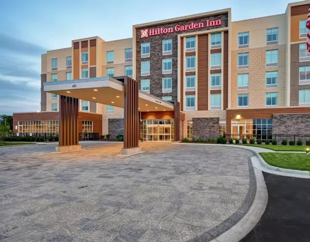 Hilton Garden Inn Lansing West