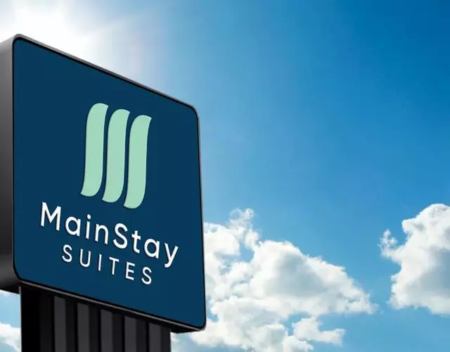 MainStay Suites Lansing West