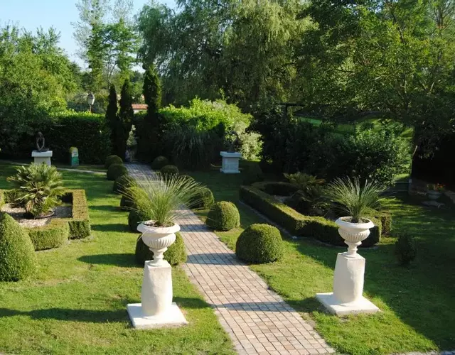 Le Grand Logis - Guest house - Bed and Breakfast