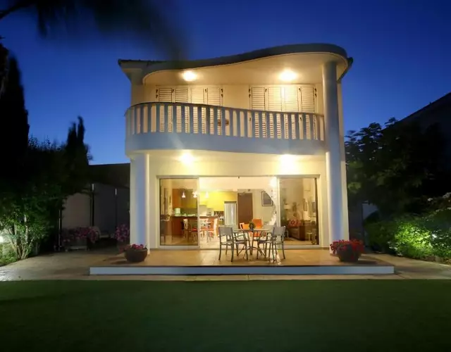 Chelidonia Larnaca Seafront Villa