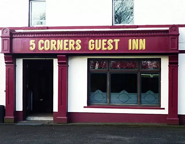 5 Corners Guest Inn